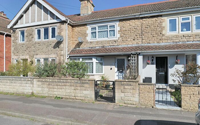 2 Bedroom Terraced House For Sale In Scotland Road, Melksham, SN12