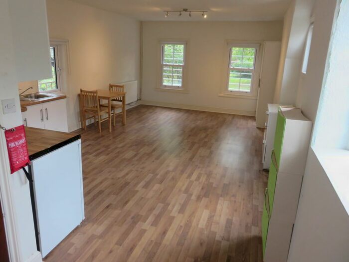 Studio To Rent In Parsifal Road, West Hampstead, London, NW6