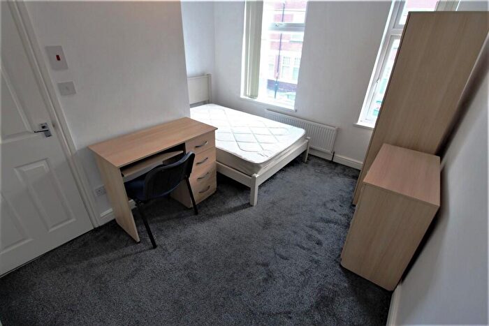 4 Bedroom Terraced House To Rent In Northfield Road, Coventry, CV1