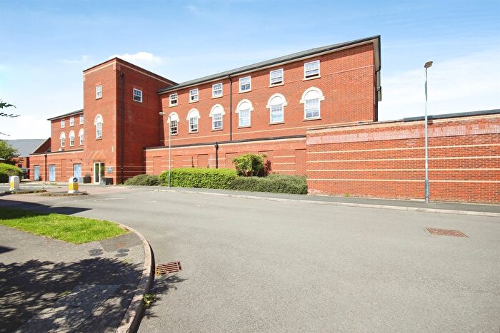 1 Bedroom Flat For Sale In Alder Meadow, Warwick, CV34