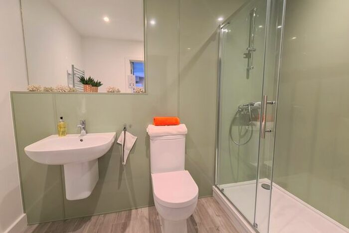 1 Bedroom Flat To Rent In Exchange Road, Watford, WD18