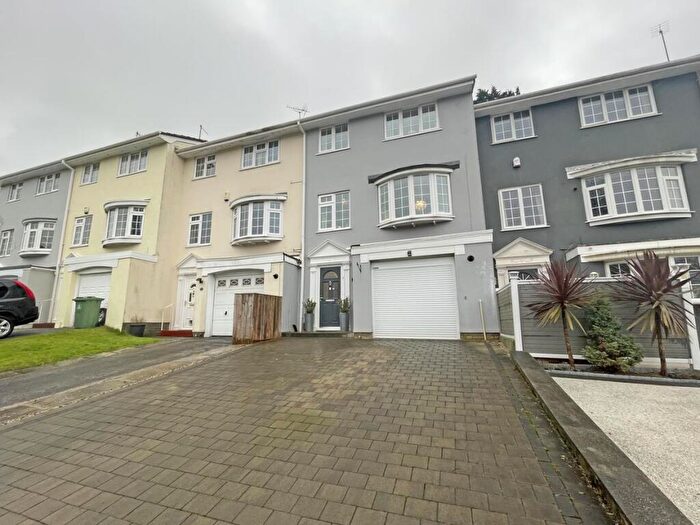 3 Bedroom Terraced House For Sale In Carlton Close, Lower Compton, Plymouth, PL3