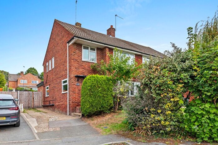 3 Bedroom Semi-Detached House For Sale In Cliffords Way, Bourne End, SL8