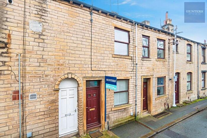 1 Bedroom Terraced House For Sale In Sunfield, Stanningley, Pudsey, LS28