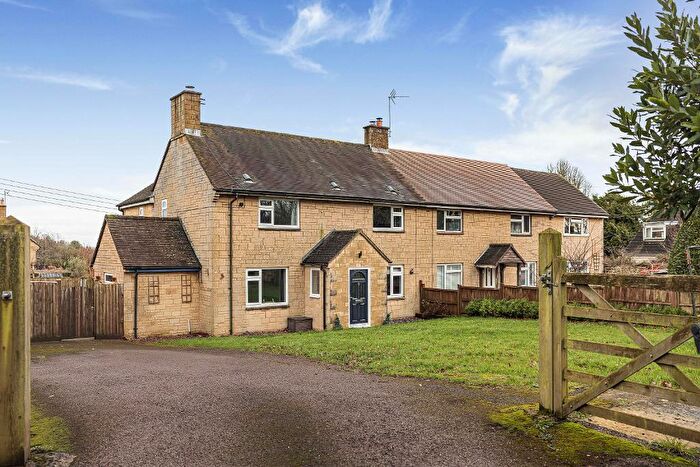 4 Bedroom Semi Detached House For Sale In Tinkley Corner, Nympsfield, Stonehouse, Gloucestershire, GL10