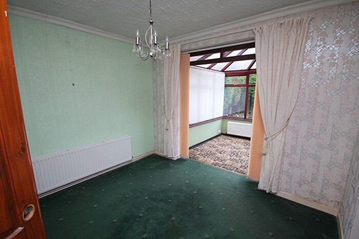 2 Bedroom Detached Bungalow For Sale In Annette Avenue, Newton-Le-Willows, WA12