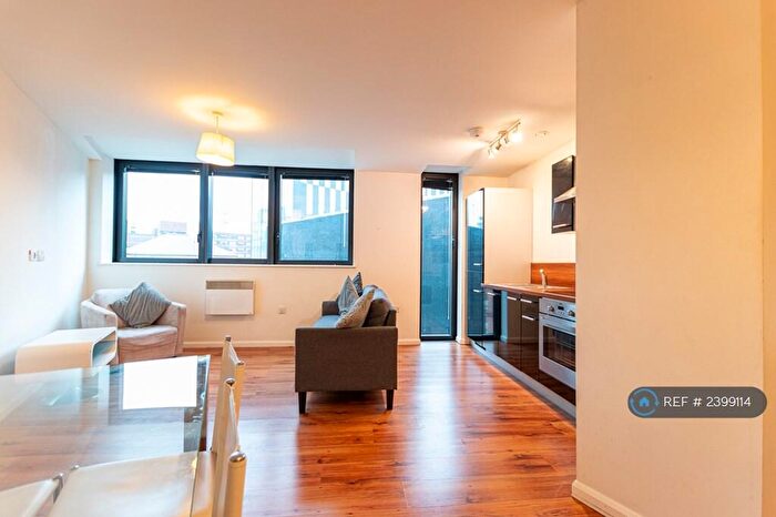 2 Bedroom Flat To Rent In Mann Island, Liverpool, L3