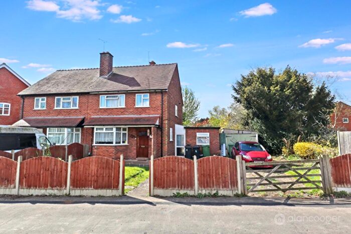 3 Bedroom Semi Detached House For Sale In Black-A-Tree Road, Stockingford, Nuneaton, CV10