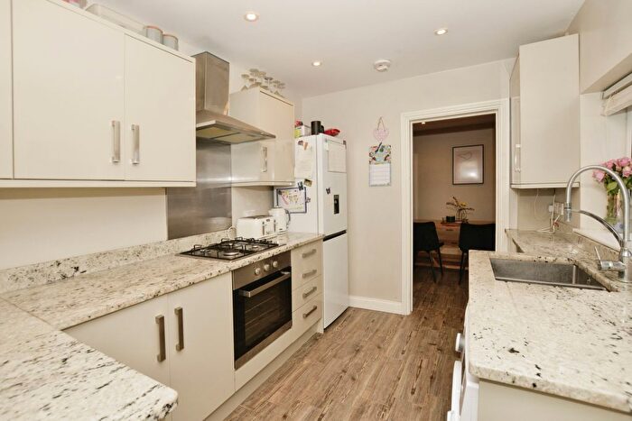 3 Bedroom Terraced House For Sale In Oaks Road, Folkestone, Kent, CT20
