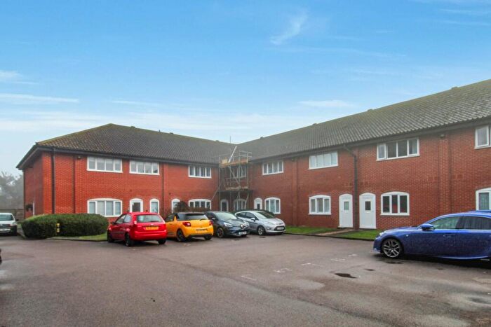 1 Bedroom Flat To Rent In Cambridge Court, Puckeridge, SG11