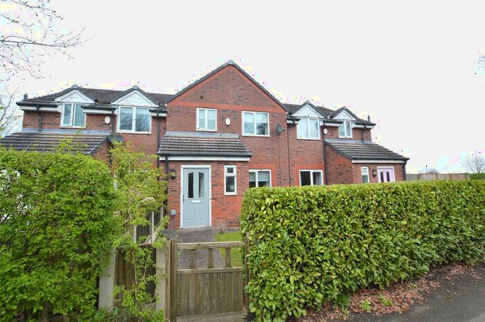 3 Bedroom Property For Sale In Werburgh Close, Lymm, Greater Manchester, WA13