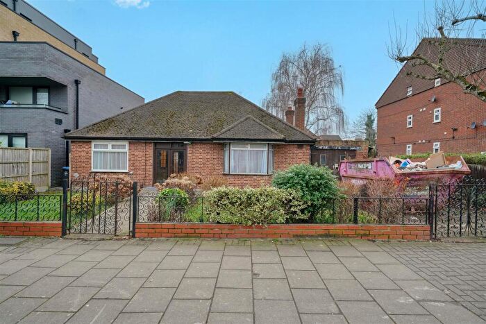 3 Bedroom Detached Bungalow To Rent In Harrow Road, Wembley, HA0