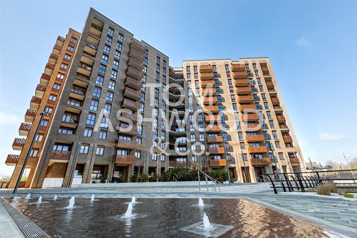 1 Bedroom Flat For Sale In The Halcyon, Fresh Wharf, Barking, IG11