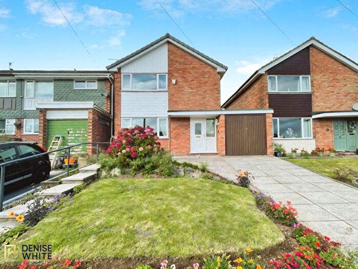 3 Bedroom Link Detached House For Sale In Boucher Road, Cheddleton, Staffordshire, ST13
