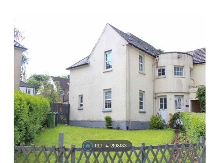 2 Bedroom Flat To Rent In Whitehurst, Bearsden, Glasgow, G61