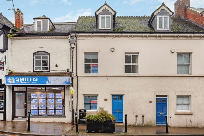 2 Bedroom Town House For Sale In Broad Street, Newent, GL18