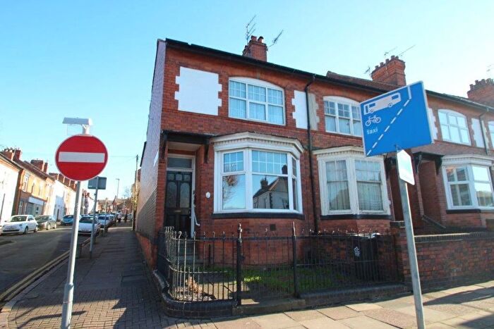 1 Bedroom Flat To Rent In Welford Road, Knighton Fields, Leicester, LE2
