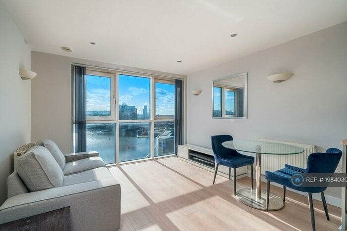 1 Bedroom Flat To Rent In Adriatic Apartments, London, E16