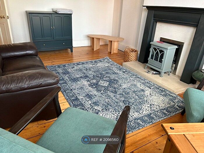 2 Bedroom Flat To Rent In Belhaven Terrace, Edinburgh, EH10