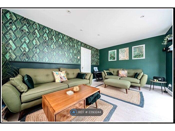 3 Bedroom Semi-Detached House To Rent In Vesta Close, Coggeshall, Colchester, CO6