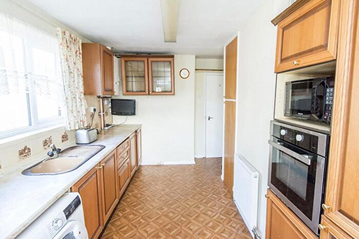 2 Bedroom Detached Bungalow For Sale In Howard Way, Market Harborough, LE16