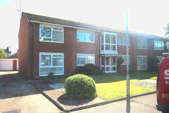 2 Bedroom Flat To Rent In Thoroughgood Road, Clacton-On-Sea, CO15