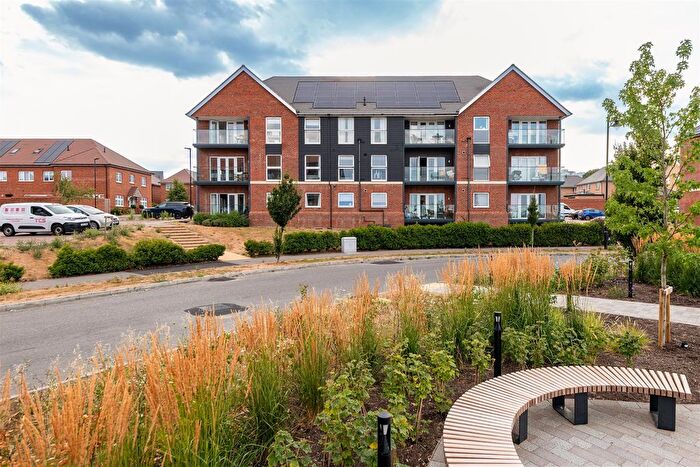 2 Bedroom Flat For Sale In Ackers Drive, Ebbsfleet Valley, Swanscombe, DA10