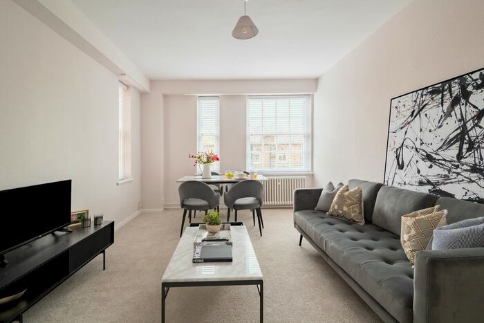 2 Bedroom Flat To Rent In Dolphin Square, London, SW1V