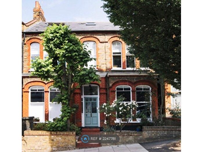 4 Bedroom Maisonette To Rent In Nelson Road, London, N8