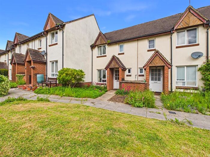 2 Bedroom Terraced House For Sale In Causeway Close, Chippenham, SN15