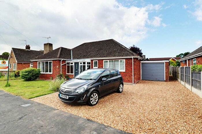 3 Bedroom Detached Bungalow For Sale In Ash Tree Drive, Haxey, DN9