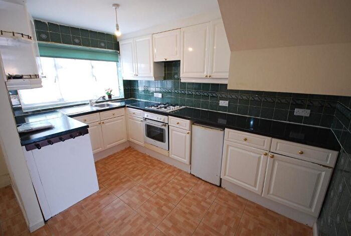 4 Bedroom Terraced House To Rent In Aspen Drive, Wembley, HA0