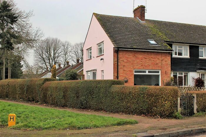 2 Bedroom End Of Terrace House To Rent In Writtle, Essex, CM1