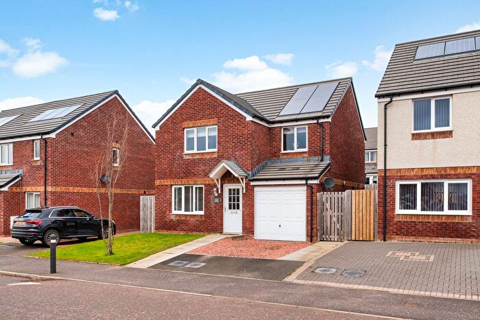 4 Bedroom Detached House For Sale In Penny Crescent, Cowglen, G43