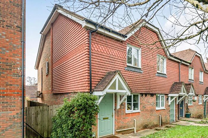 2 Bedroom End Of Terrace House For Sale In Hindhead Close To The Devils Punch Bowl, GU26