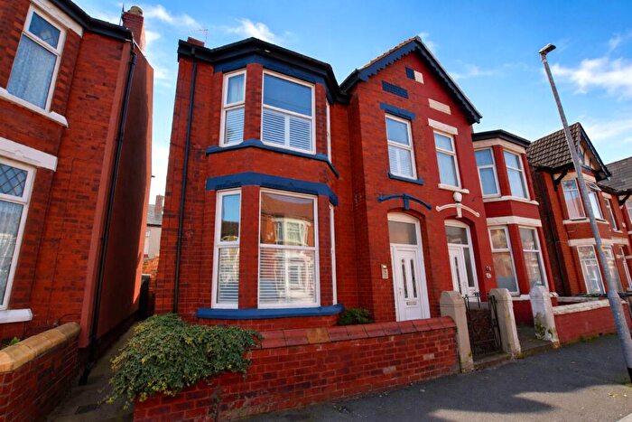 3 Bedroom Semi Detached House For Sale In Eaton Avenue, Wallasey, Merseyside, CH44