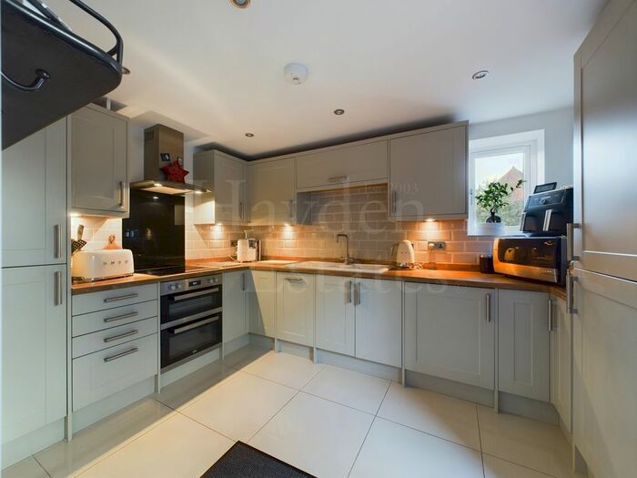 2 Bedroom Detached House For Sale In Kidderminster Road, Bewdley, DY12