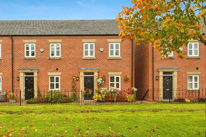 3 Bedroom Town House For Sale In Mariner Walk, Chorley, Lancashire, PR6