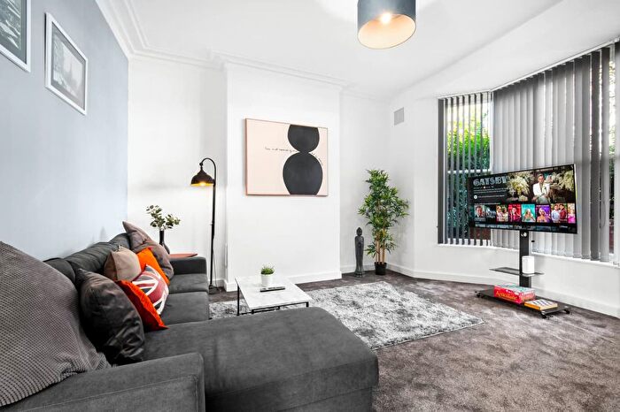 1 Bedroom Flat To Rent In Blenheim Road, Birmingham, B13