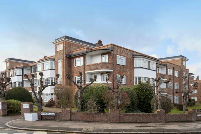 3 Bedroom Flat To Rent In Eaton Rise, London, W5