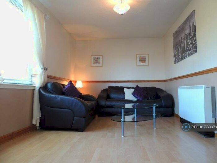 1 Bedroom Flat To Rent In Farrier Court, Blackburn, Bathgate, EH47