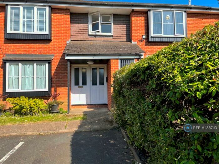 Studio To Rent In Brantwood Way, Orpington, BR5