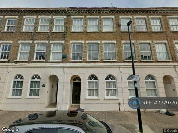 1 Bedroom Flat To Rent In Wadeson Street, London, E2