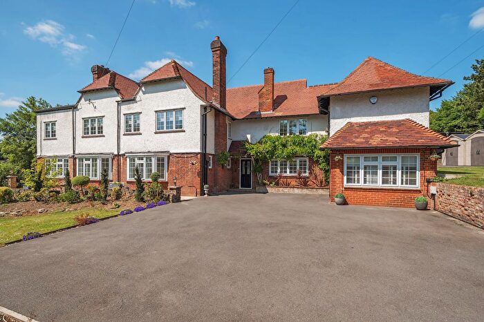 6 Bedroom Detached House For Sale In Chorleywood Road, Rickmansworth, WD3