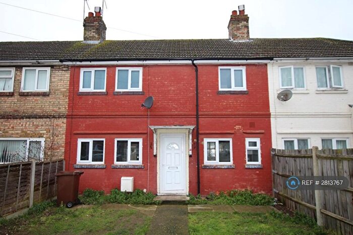 3 Bedroom Terraced House To Rent In Dickens Road, Rochester, ME1