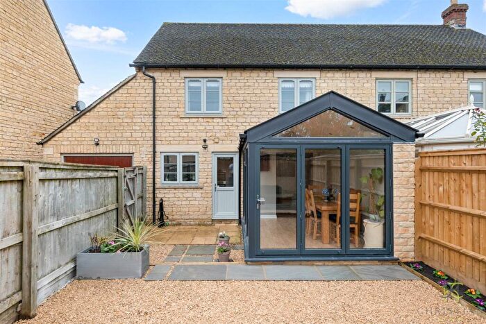 3 Bedroom Semi-Detached House For Sale In Castle Nurseries, Chipping Campden, GL55