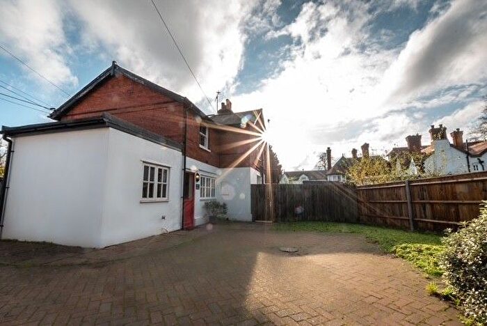 2 Bedroom Cottage To Rent In Lyndhurst Road, Southampton, SO40