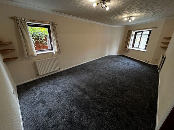 2 Bedroom Flat To Rent In Queens Road, Clarendon Park, LE2