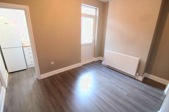 2 Bedroom Terraced House To Rent In Nansen Grove, Walton, L4