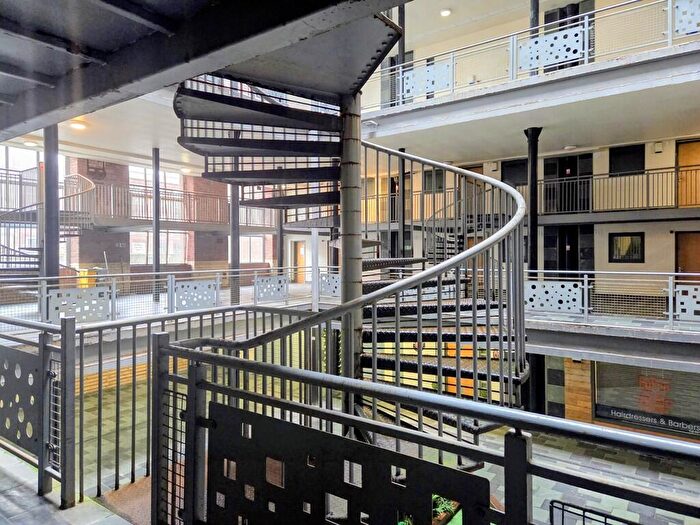 2 Bedroom Apartment To Rent In New Hall Lane, Preston, PR1